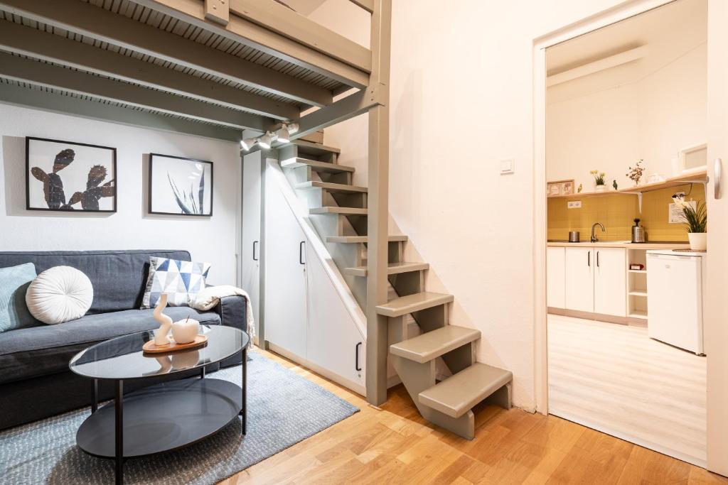 Cozy & Lovely Nest in Budapest Soho by NW 1072 Budapest, 13 Klauzál utca kép - 1