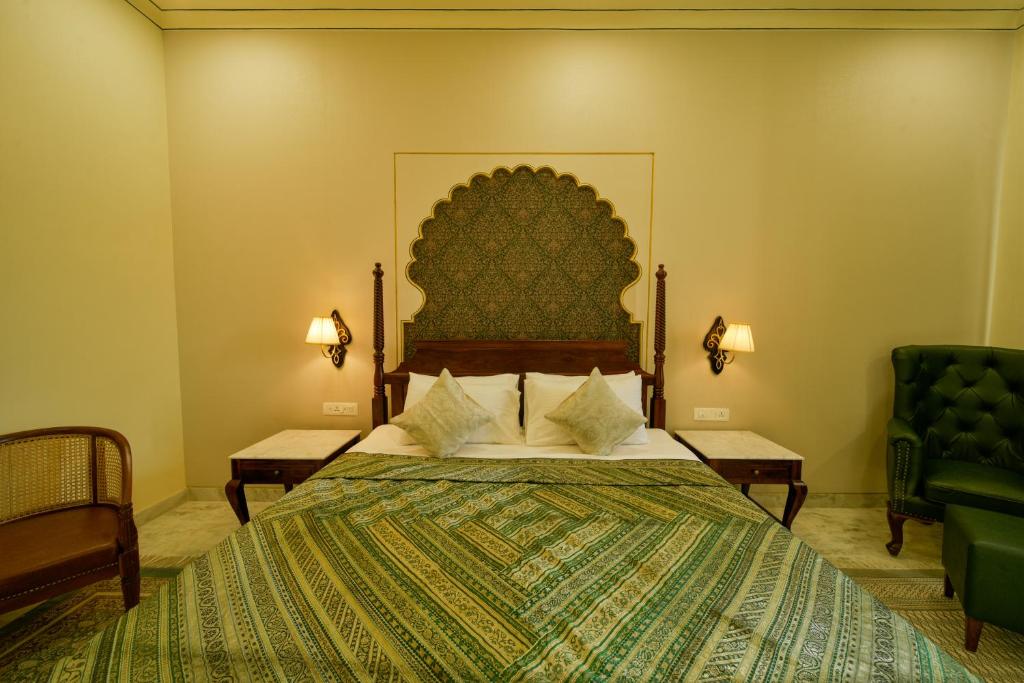 Dera Jaipur Homestay - Presidential Suite