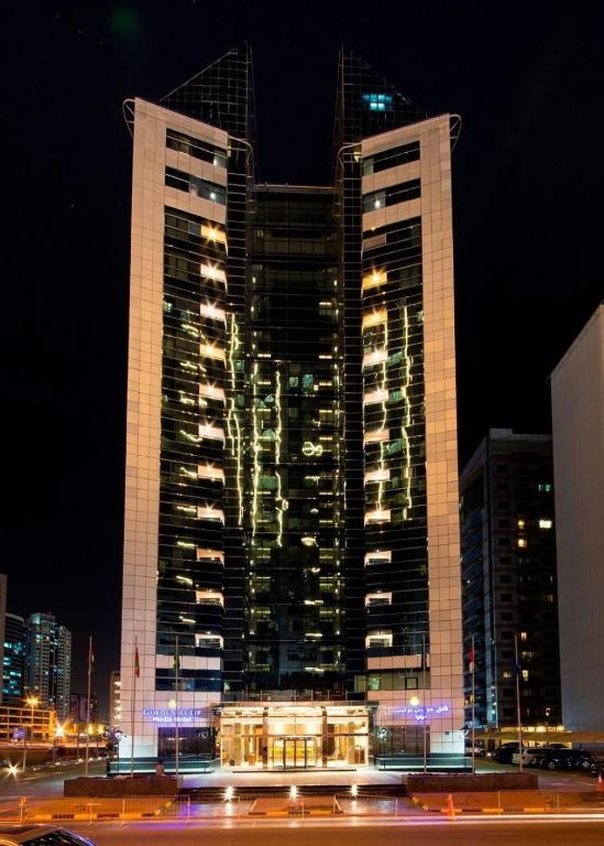 تصویر اتاق‌های Golden Tulip Media Hotel - تصویر ۲