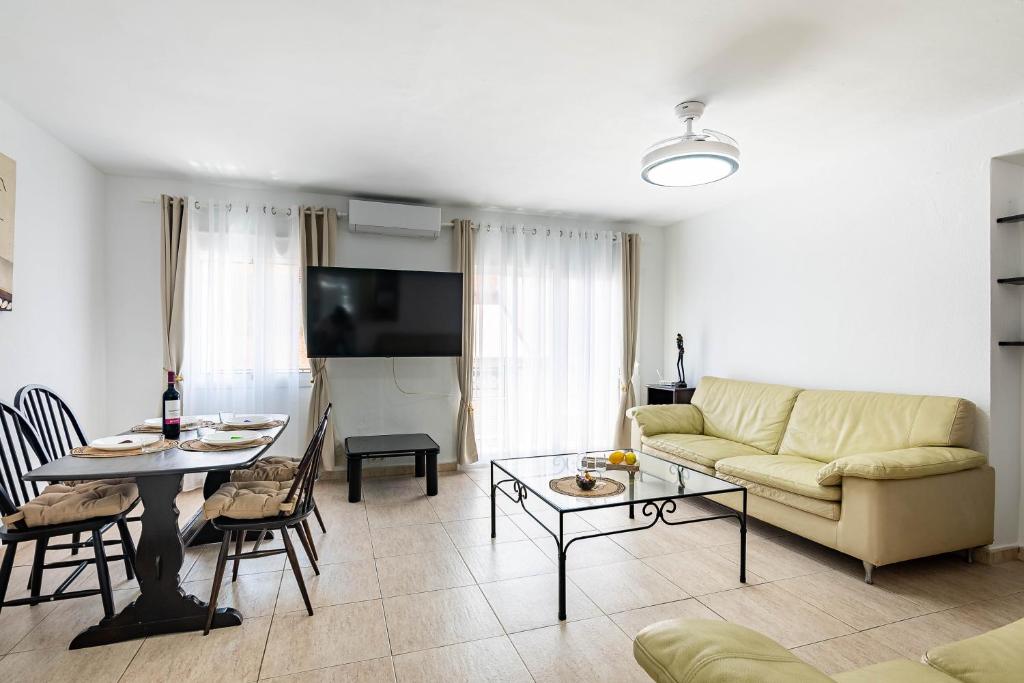 Family apartments in the centre of Fuengirola