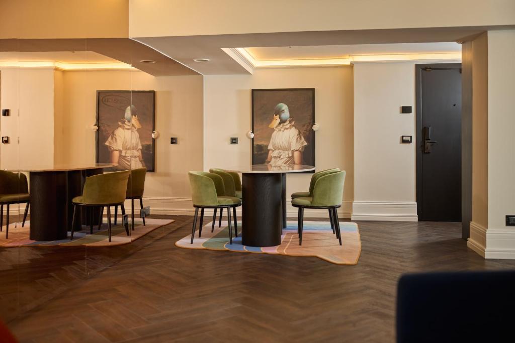 Cardo Brussels, Autograph Collection - Resim 28