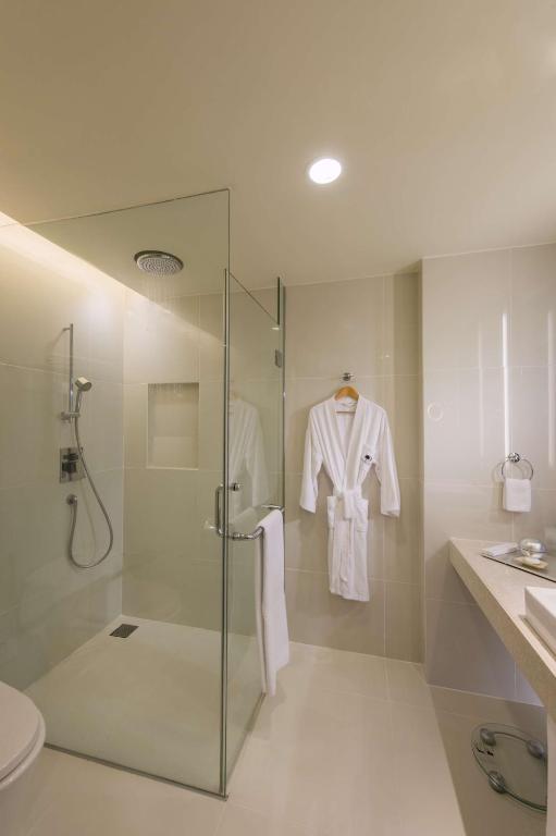 Koupelna v ubytování DoubleTree By Hilton Kuala Lumpur