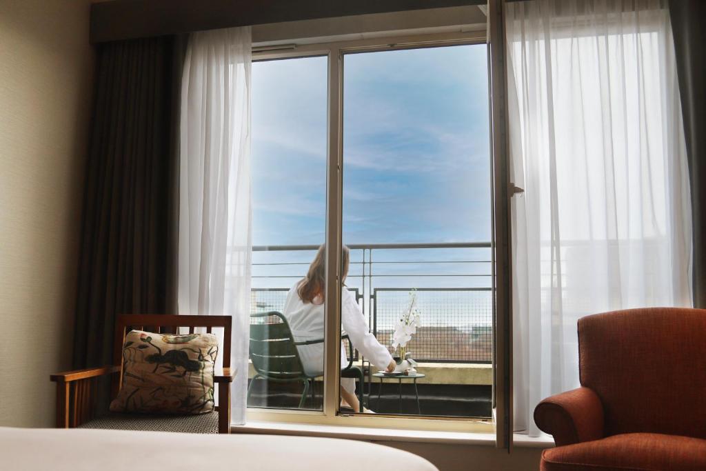 Herbert Park Hotel and Park Residence - King Room Met Balkon