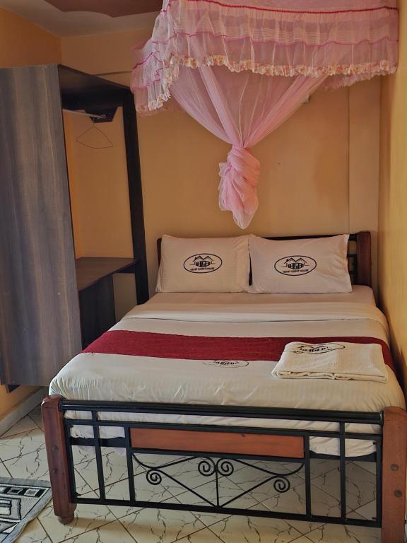Hayat Guest House