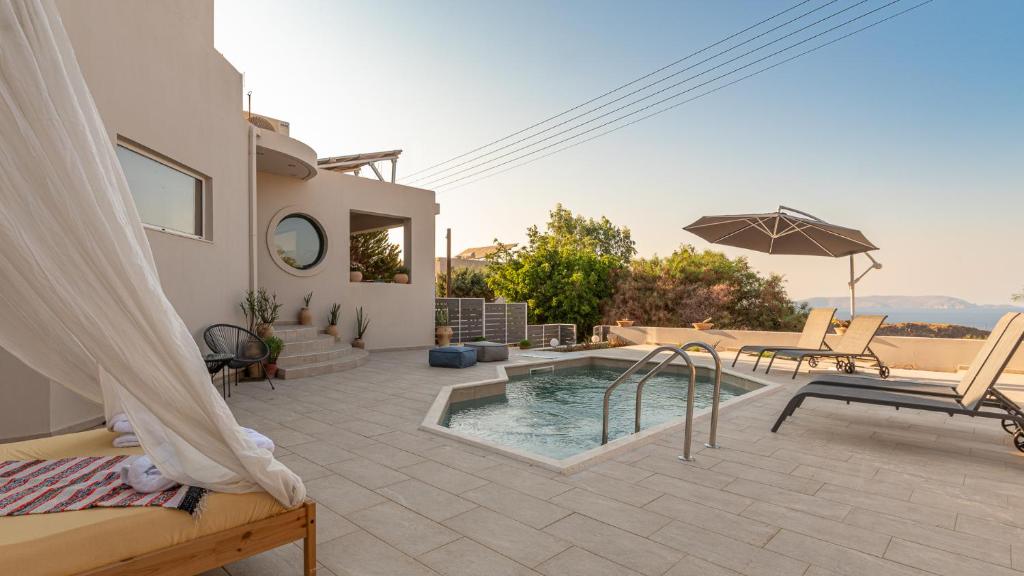 Πισίνα στο ή κοντά στο Villa Alice on the rocks