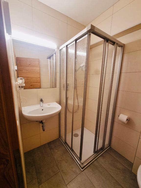 Glacier Rock guesthouse - Camera Singola Con Bagno