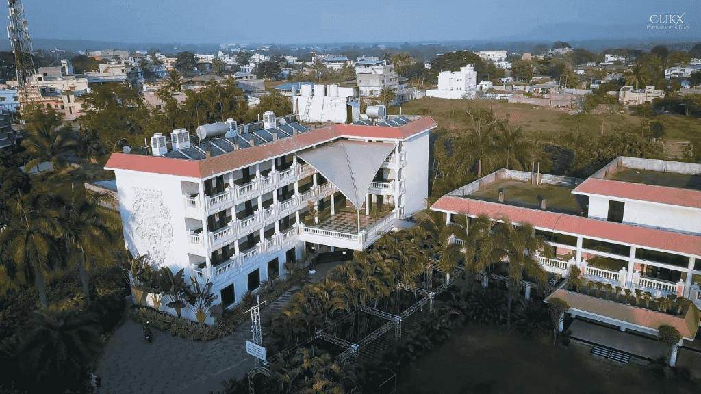 Budova, kde se hotel nachází
