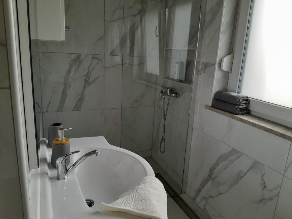Koupelna v ubytování Apartma Dea