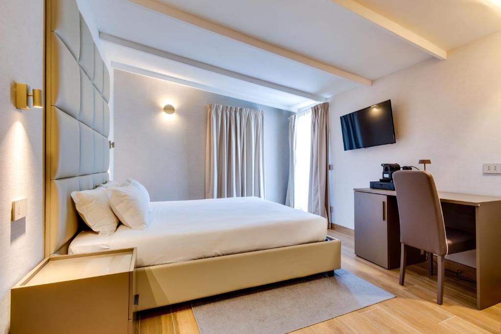 Relais Badoer - Suite With Terrace