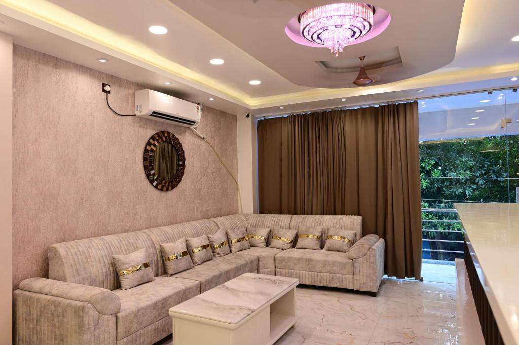 Posezení v ubytování Royal Galaxy Homes