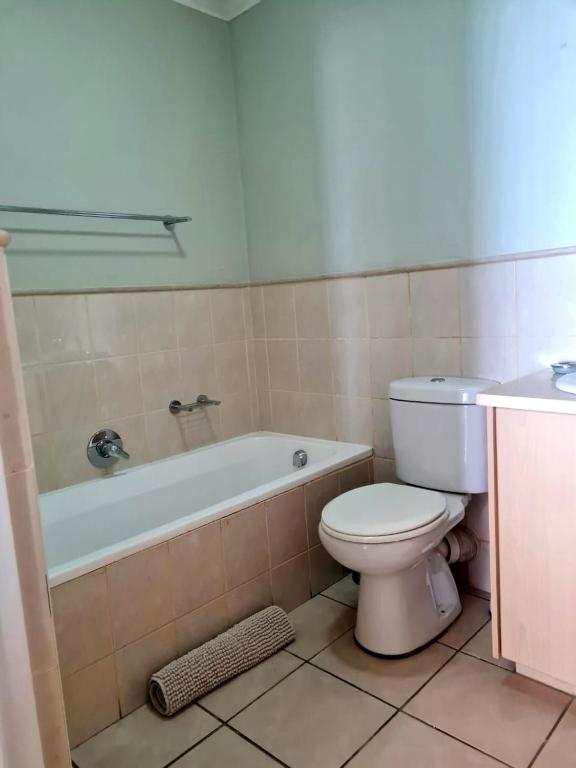 Point Village Accommodation - Santos 57 - Image 8