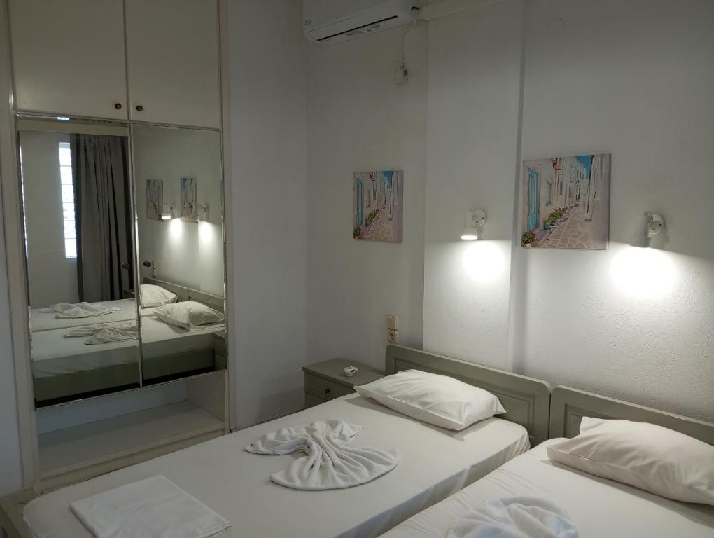 Posteľ alebo postele v izbe v ubytovaní Renia Studios - 4 adults