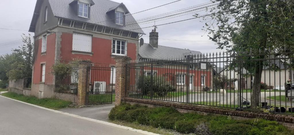 Maison de la Ferme de l'arbre Madame - Housity