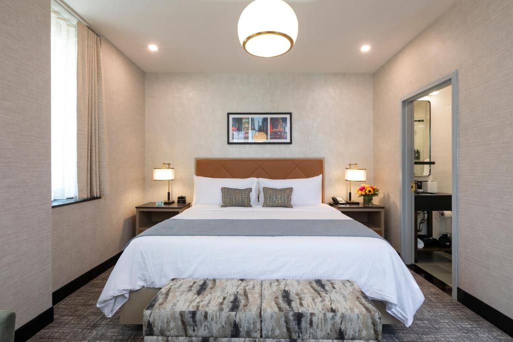 Broadway Plaza Hotel - Empire State Building King Terrace