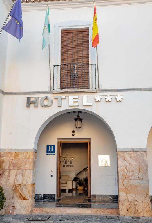 Hotel Don Miguel Plaza - Housity