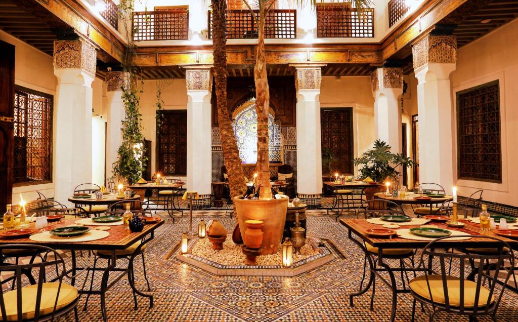 Restaurace v ubytování Marrakech Riads, Angsana Heritage Collection