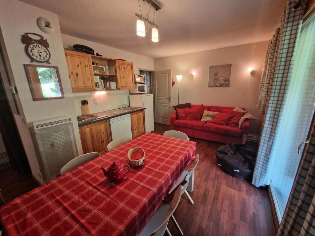 Photo de la galerie de l'établissement Chalets De Florence - 3 pièces proche des remeontées 6 personnes MAE-2918, à Modane