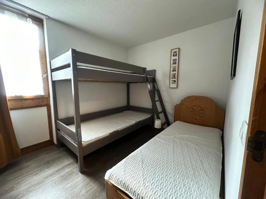 Postel nebo postele na pokoji v ubytování Résidence Carroley B - Appartement tout confort · Proche des pistes · Vue pistes MAE-3589