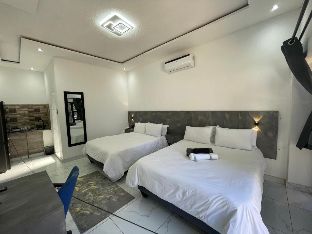 Rabi’s guesthouse - Large Double Room