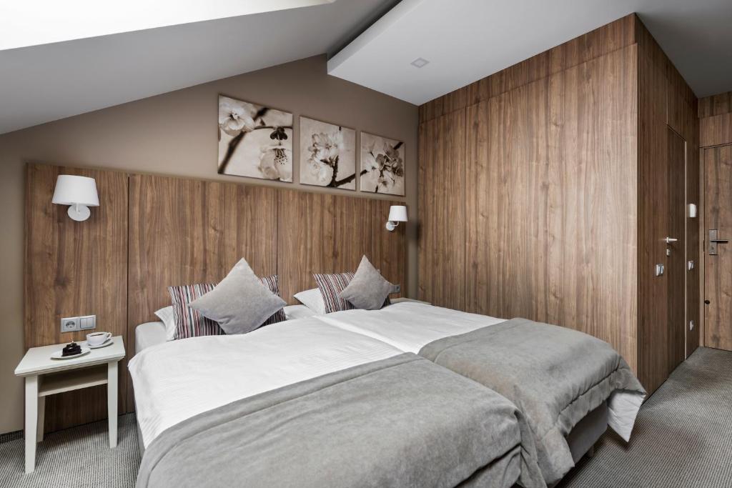 Big Stone - Mansard Twin Room