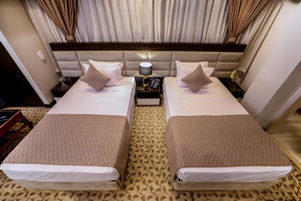 Cairo Taj Hotels & Suites- Mohandessin - 5