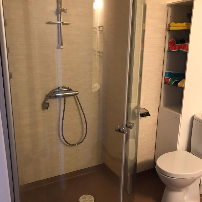 Koupelna v ubytování Hyllstofta cozy Apartmant