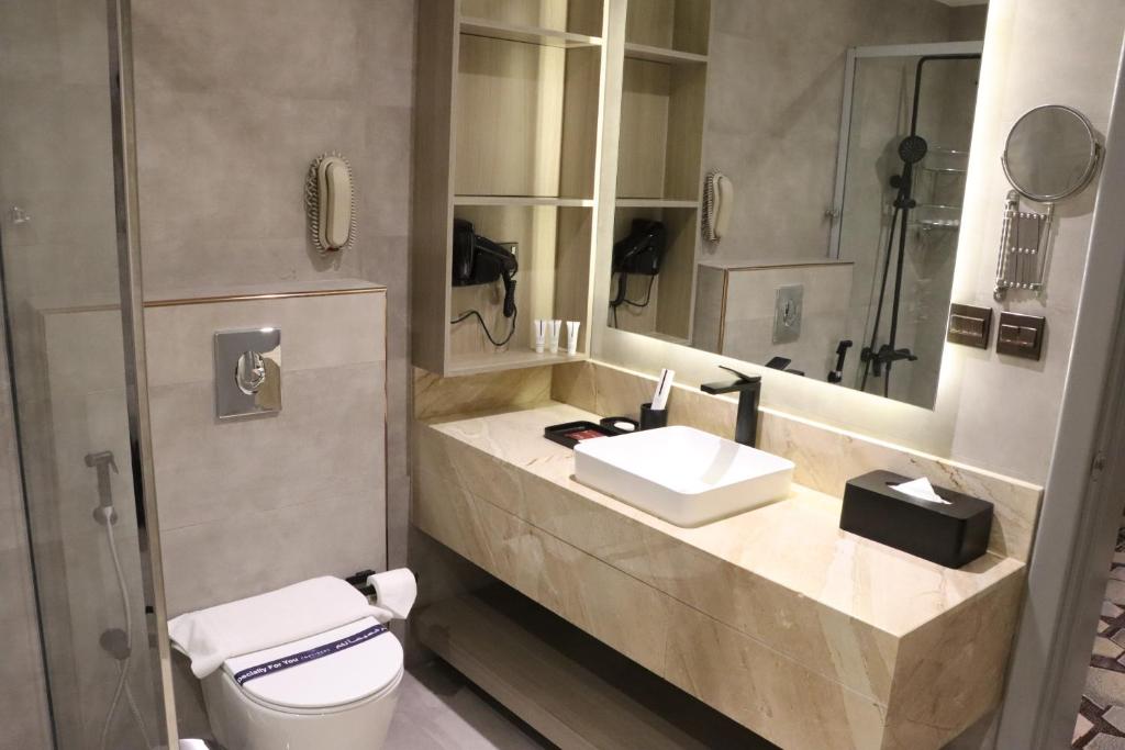 Koupelna v ubytování Continent Al Waha Hotel Riyad