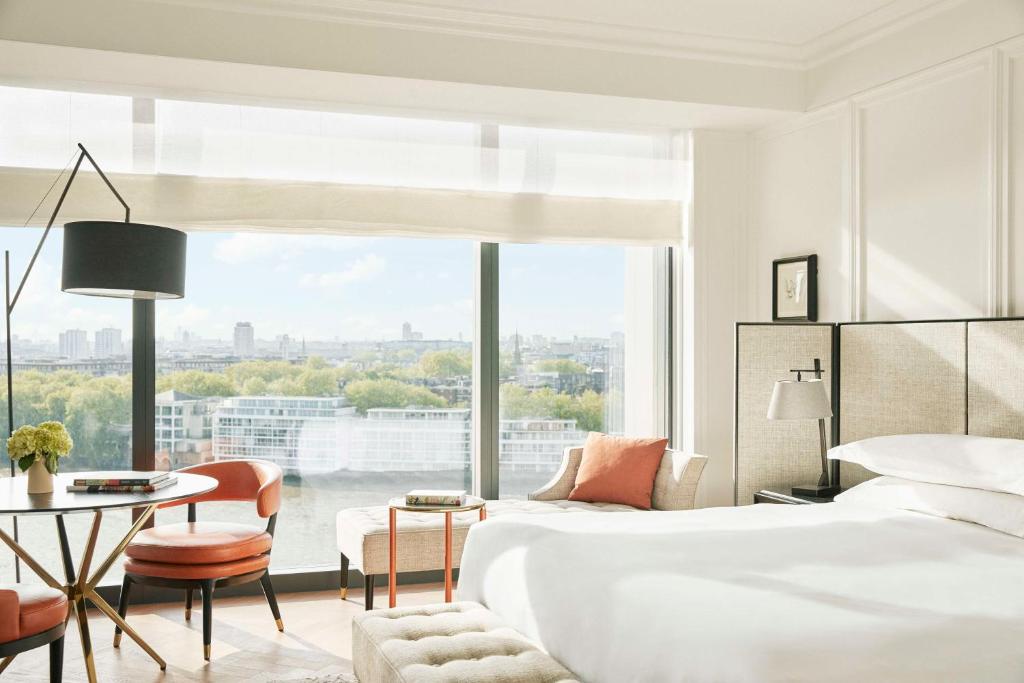
King Room with River View
