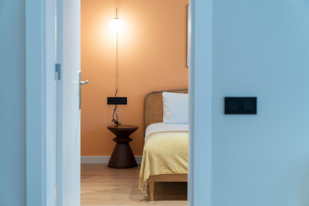 Stay U-nique Apartments Balmes II - 6