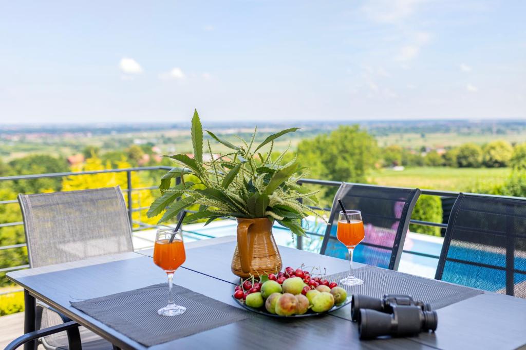 Nápoje v ubytovaní Holiday Home Beretinec Hills