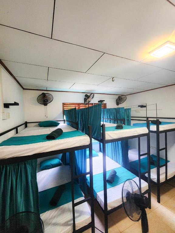 Fotografie z fotogalerie ubytování Evoke Hostels, Hiriketiya beach v destinaci Dikwella