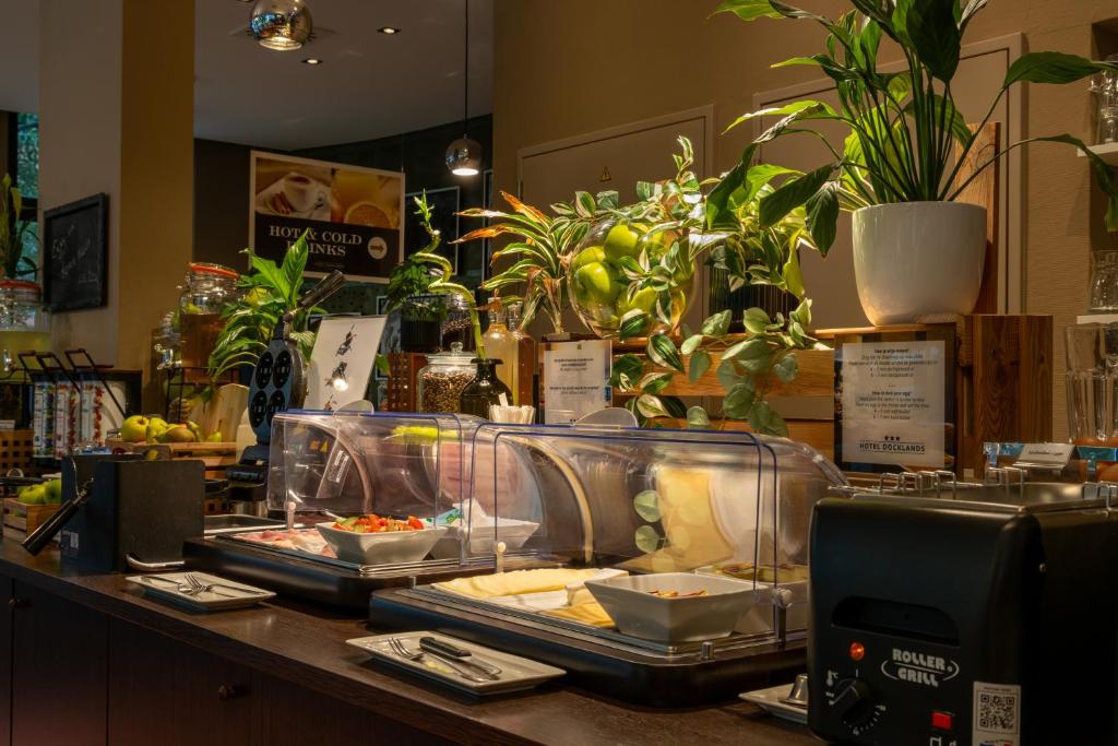 Hotel Docklands Antwerpen - Resim 9