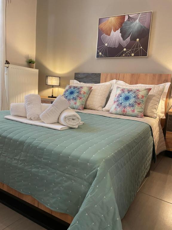 Posteľ alebo postele v izbe v ubytovaní Skiathos home