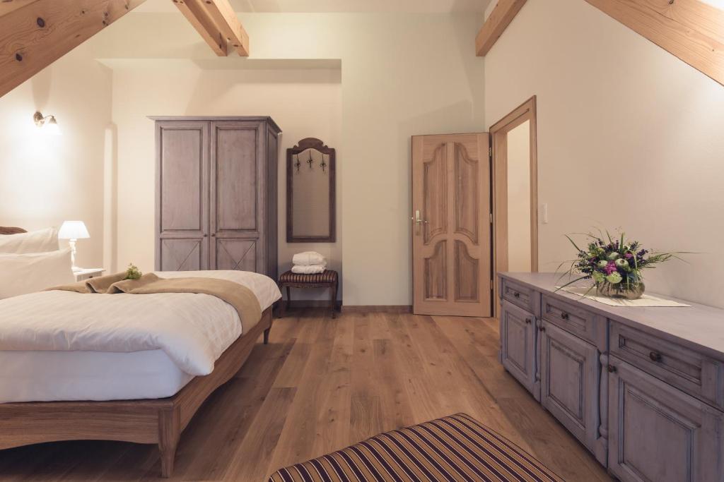 Schloss Thalheim - 11