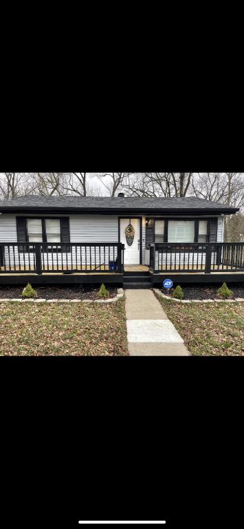 En balkon eller terrasse på Very affordable Spacious private urban oasis