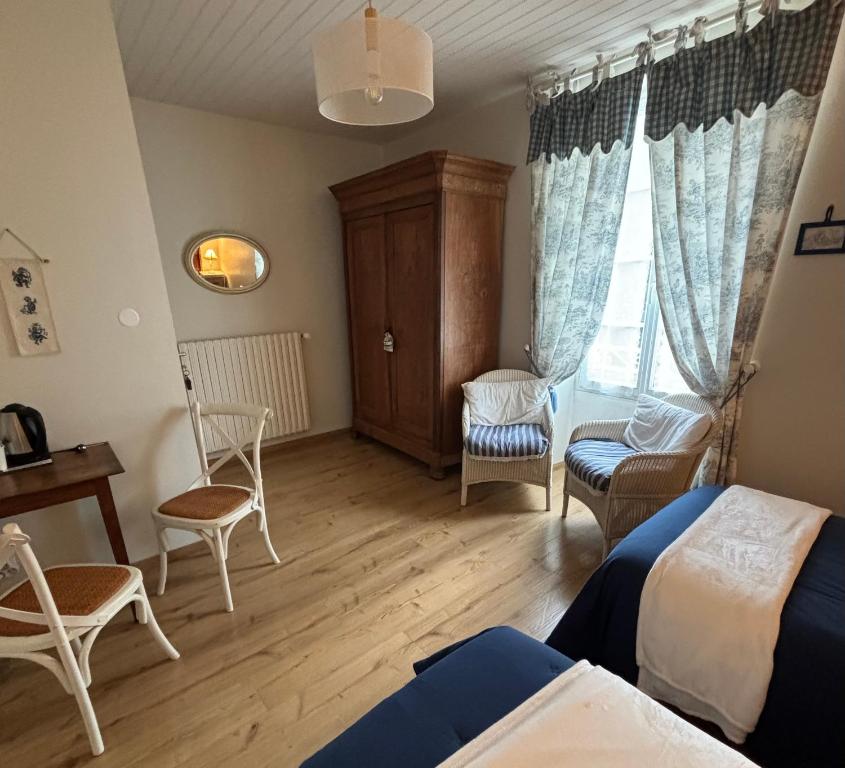 Chambres d'Hôtes Le Tilleul - Chambre Lits Jumeaux