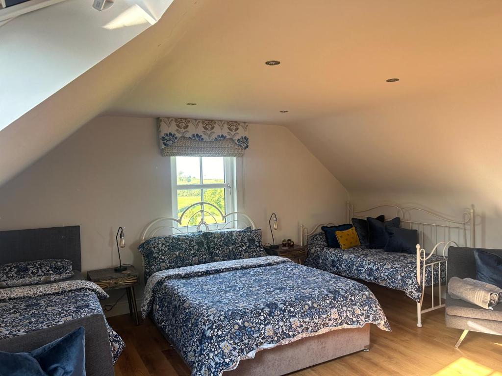 Drum Manor Apartment Hillsborough BT26 6PU - One-Bedroom Apartment
