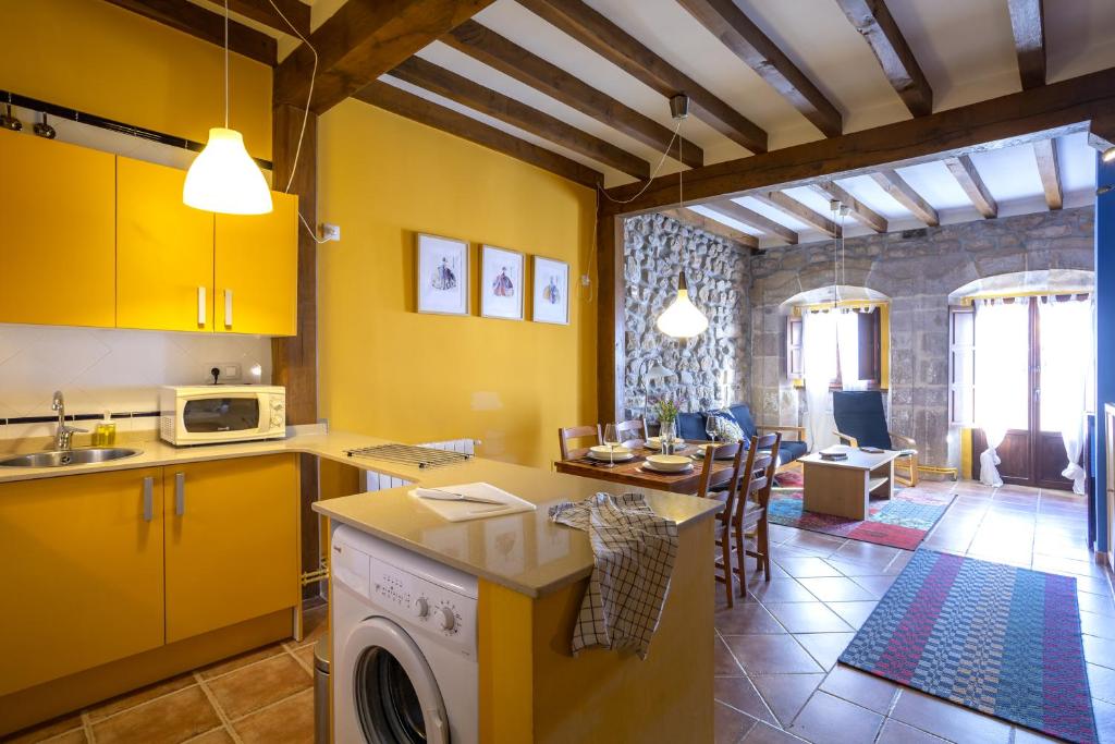 Kuchyňa alebo kuchynka v ubytovaní La Casona de Las Meninas