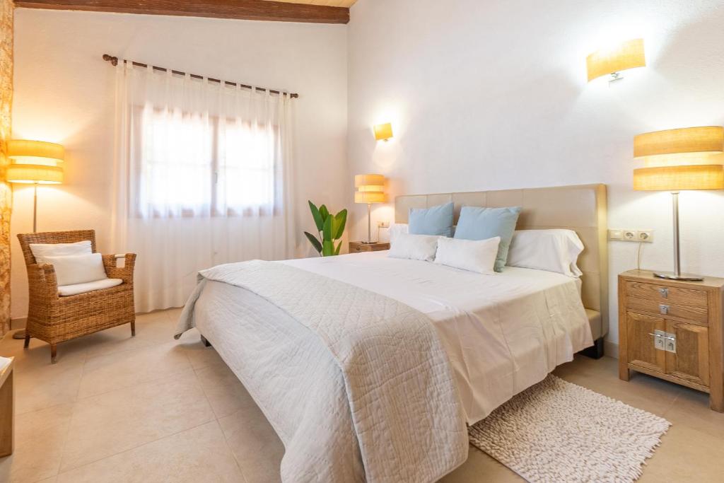 Postel nebo postele na pokoji v ubytování Villa Muro Garden