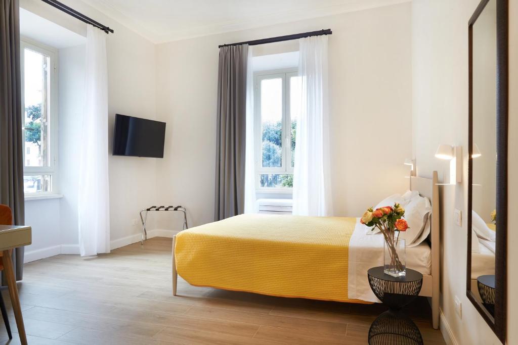 TV a/nebo společenská místnost v ubytování Hotel Reyes