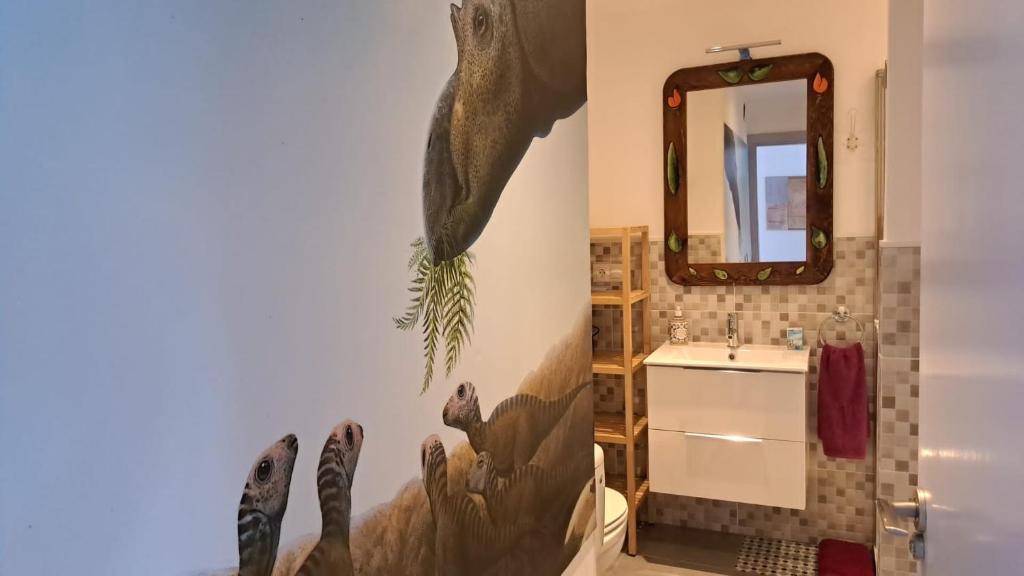 Fotografie z fotogalerie ubytování Dinosaur House v destinaci Coll de Nargó