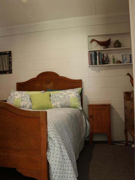 Bach on Waikawa 2 bedroom home - Resim 7