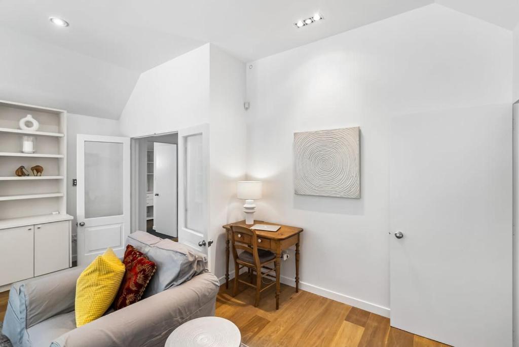 Kaleido Nook Enchanting 3BR Magic on Rugby Street - Resim 28