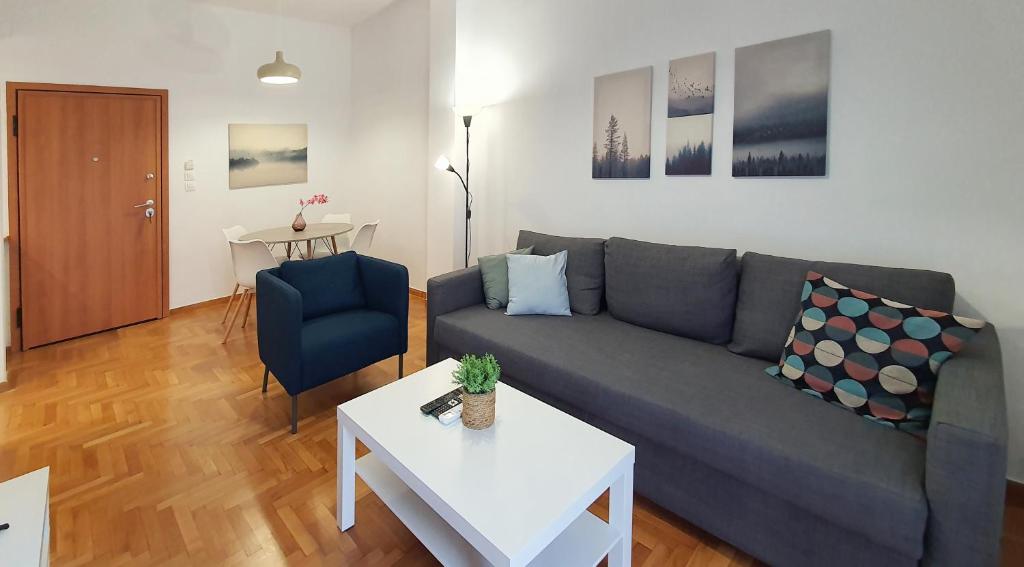 Minimalist Newly Renovated 1Bd near the center