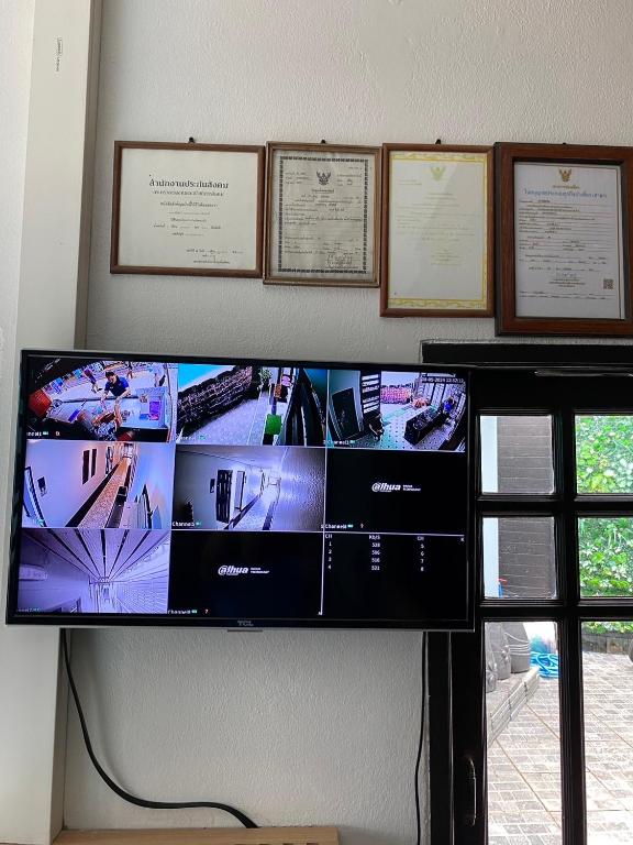 TV a/nebo společenská místnost v ubytování Jong's House- Phi Phi Island