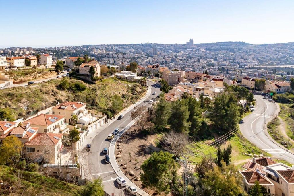 Luxury 4 Bedroom With Amazing View In Ramat Sharet Bayt Vegan - Appartement