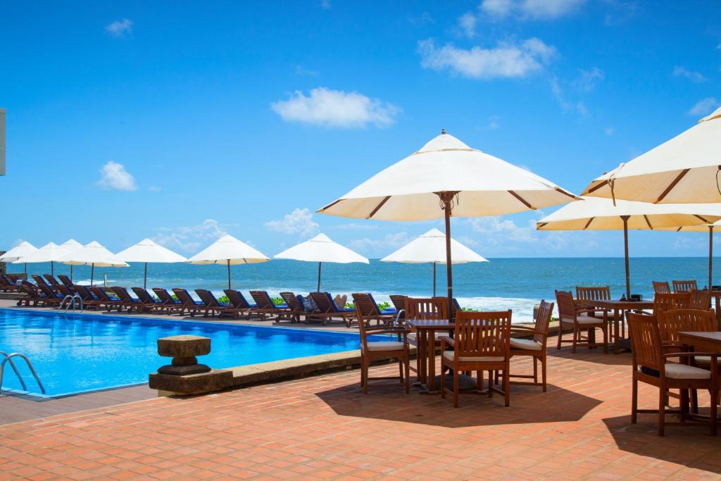 Bazén v ubytování Galle Face Hotel nebo v jeho okolí