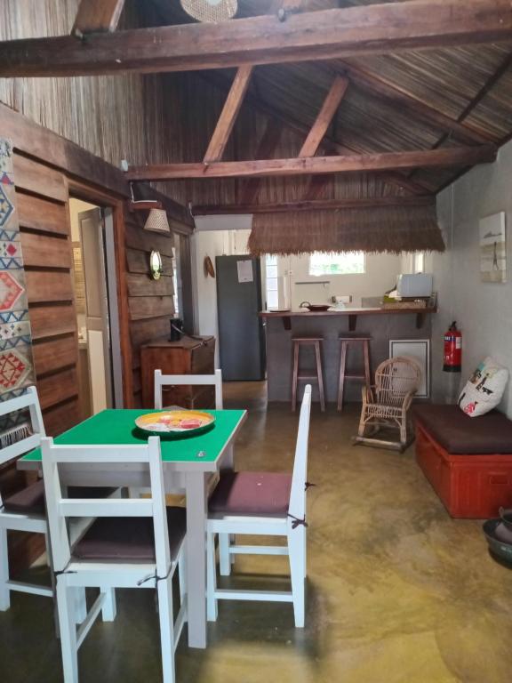 Kuchyň nebo kuchyňský kout v ubytování Fantaisie Lodges