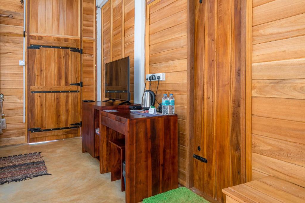 Kuchyň nebo kuchyňský kout v ubytování Rock Shade Chalet- Sigiriya