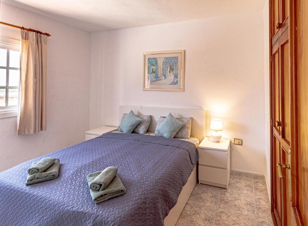 Posteľ alebo postele v izbe v ubytovaní Ocean View Penthouse By Dream Homes Tenerife